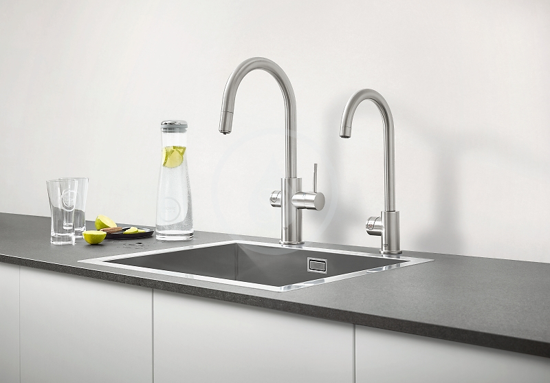 Dřezová baterie s chladicím zařízením a filtrací, výsuvná sprška, supersteel